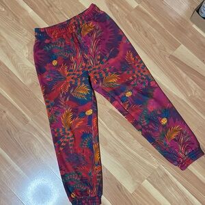 listing-status-banner